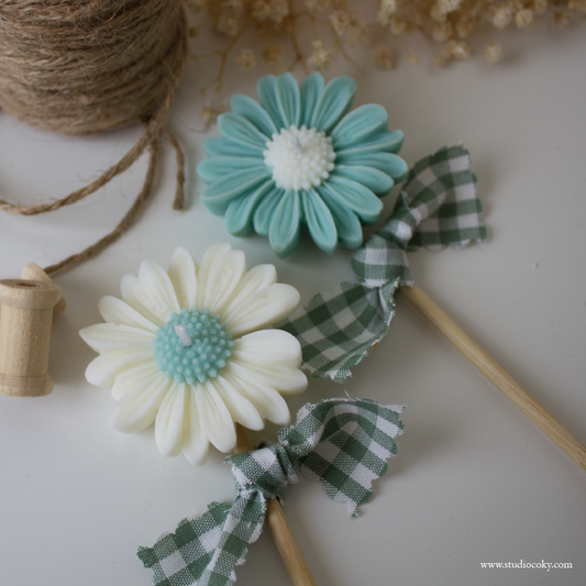 Vela Margarita - Sage green